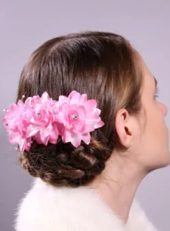 Peigne cheveux rangée de fleurs