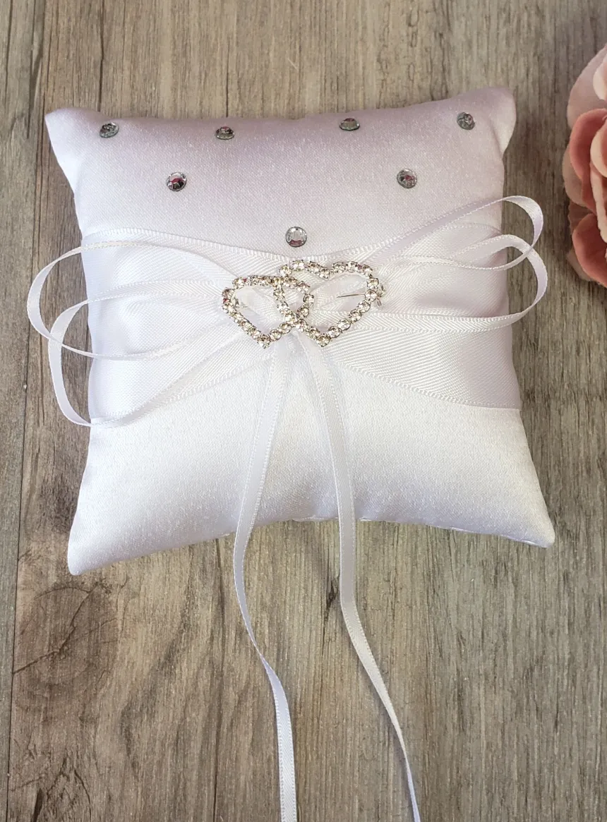 Petit coussin alliance broche double coeur Blanc