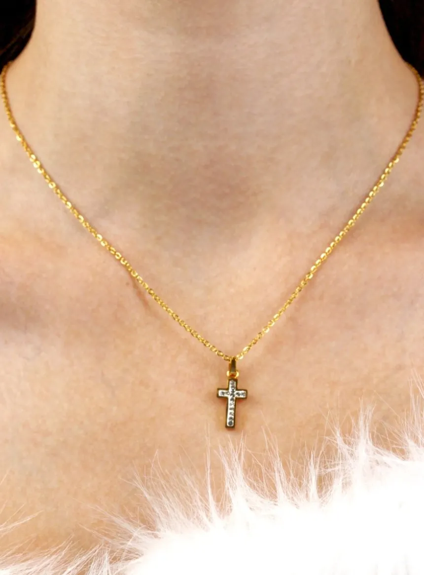 Petite croix avec strass avec chaine