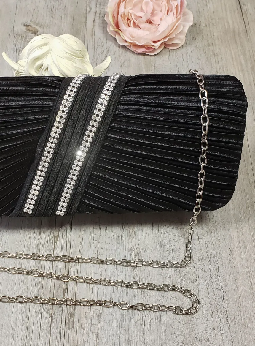 Pochette de soirée satin plissé et strass