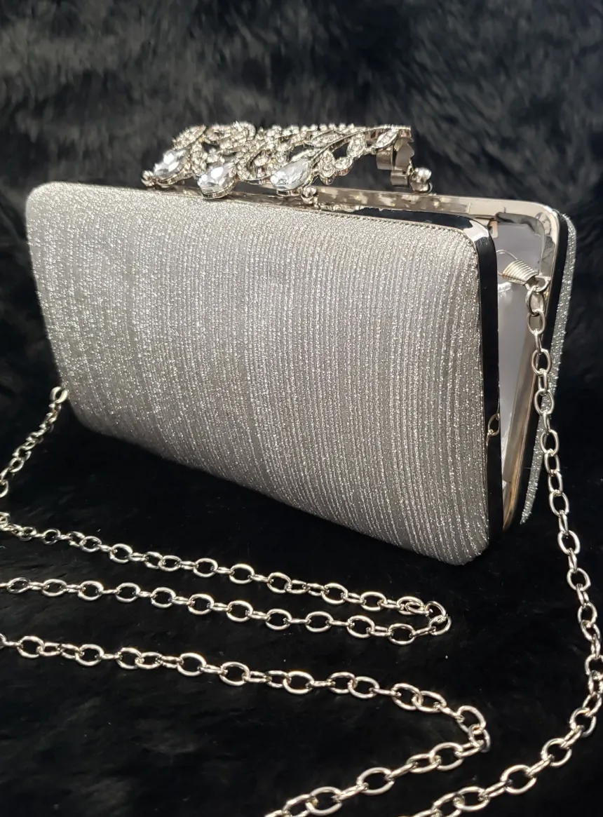 Pochette soirée femme strass et paillettes