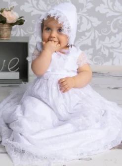 Robe baptême longue bébé fille dentelle fine + béguin