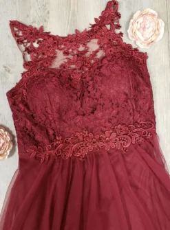 robe cortège femme voilage et dentelle