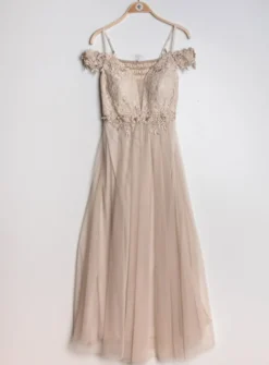 Robe cortège longue femme tulle et dentelle