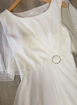 Robe de soirée courte femme cape