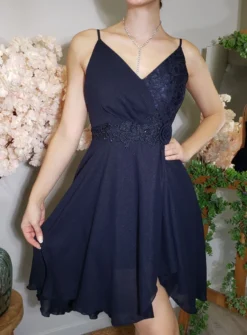 Robe de soirée courte mousseline et dentelle