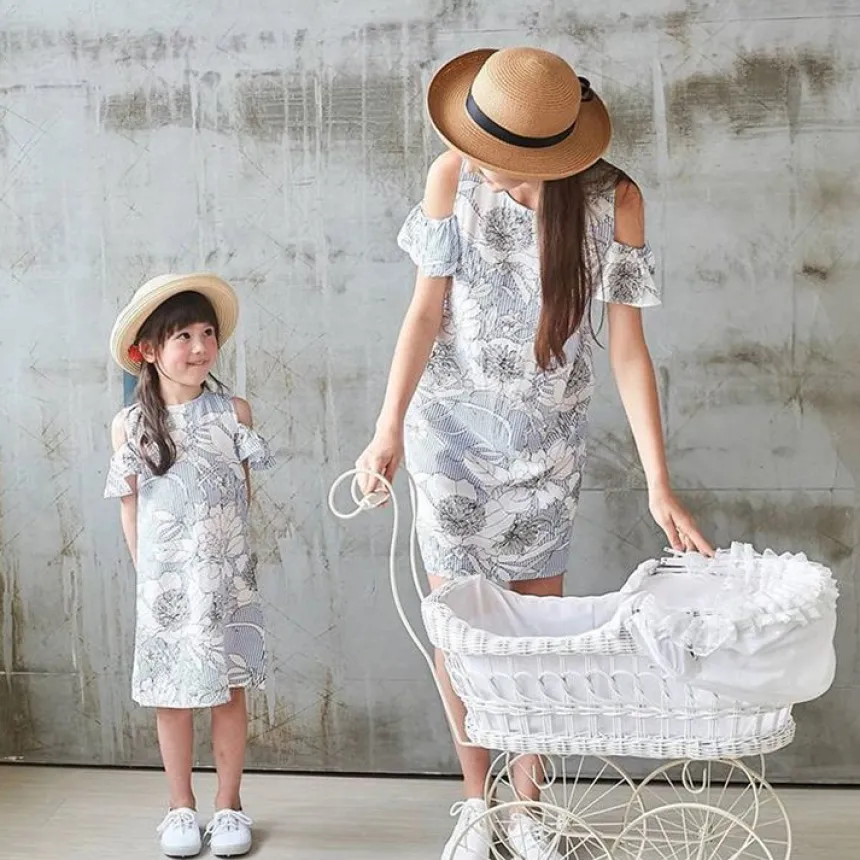Robe femme pour mariage impression noir