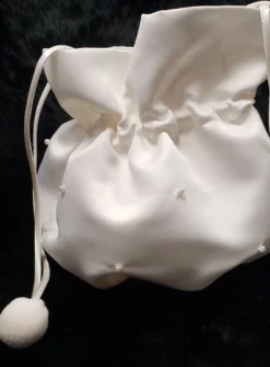 Sac bourse satin et perles