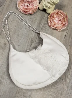 Sac à main mariage demi-lune dentelle et perles