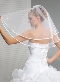 Voile de mariée bord satin et strass