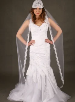 Voile de mariée Valse avec dentelle et perles Blanc Chapelle